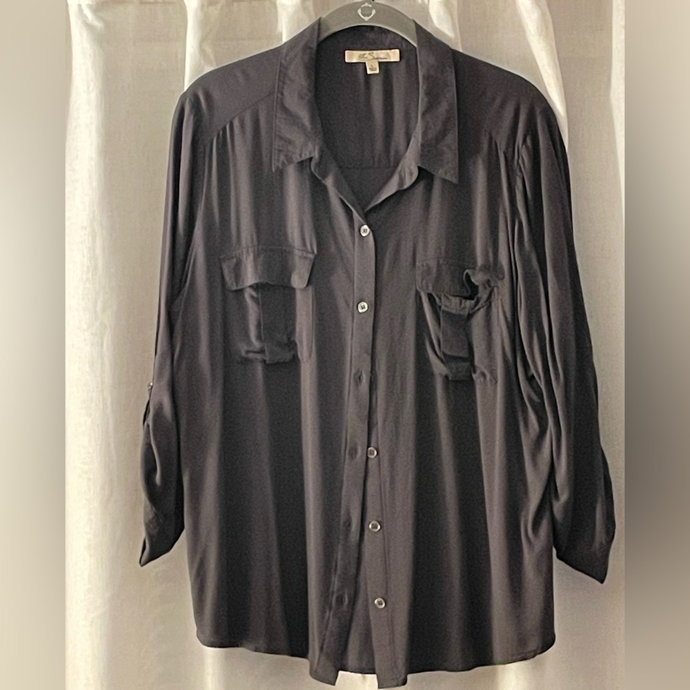 Les Serein Amelia Button Down Top